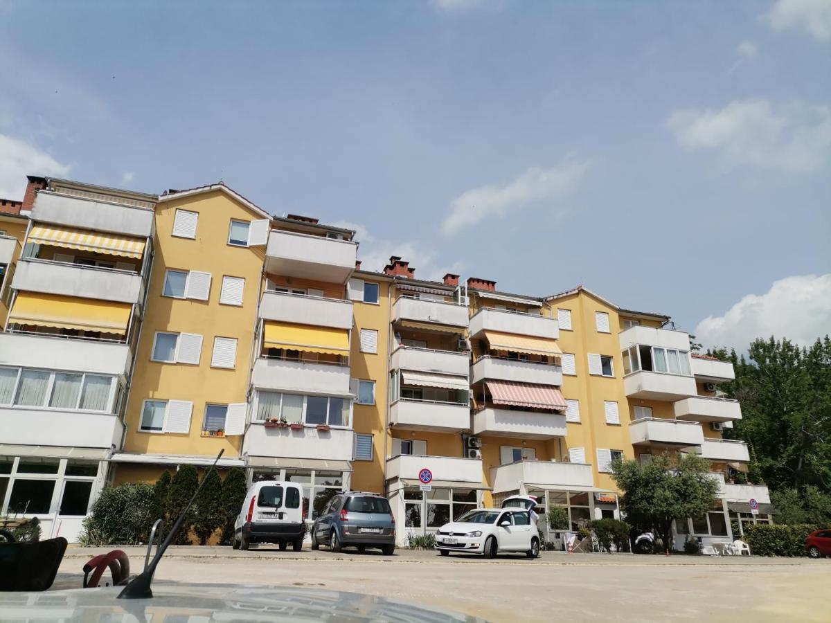 Apartment T&T Laurana Esterno foto